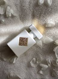 Musk Therapy Decants